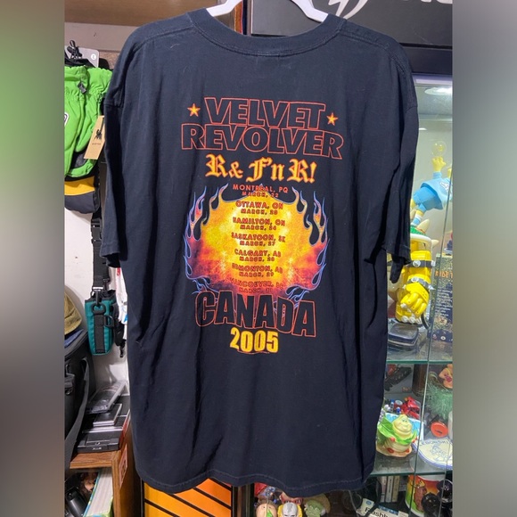 Vintage 2005 Velvet Revolver tour tee - Picture 3 of 5